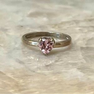 Girls light pink heart sterling silver ring size 4